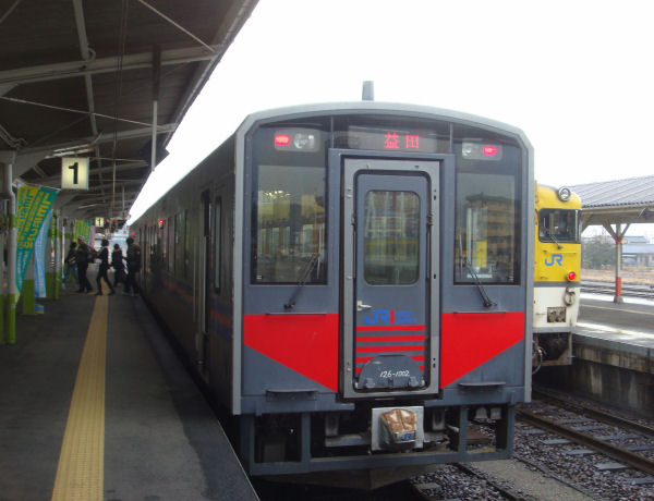 https://livedoor.blogimg.jp/mk2kpfb/imgs/d/b/dbbf4154.jpg