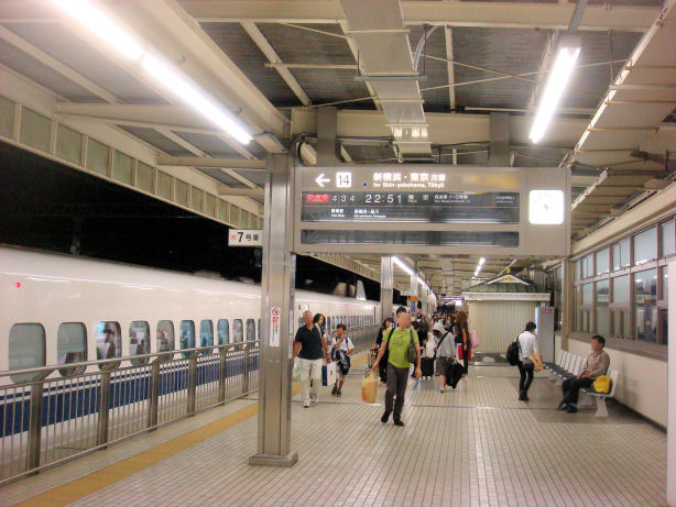 https://livedoor.blogimg.jp/mk2kpfb/imgs/d/e/de6ef3c0.jpg