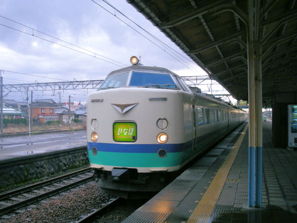 https://livedoor.blogimg.jp/mk2kpfb/imgs/e/d/ed744d74.jpg