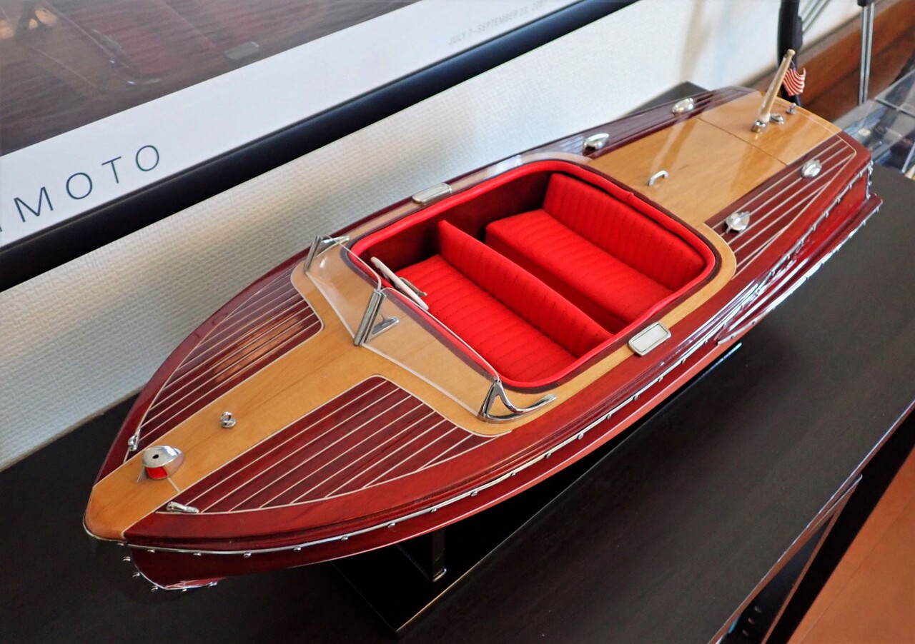 クリス・クラフト・リヴィエラ18' : 燃えるゴミは明日