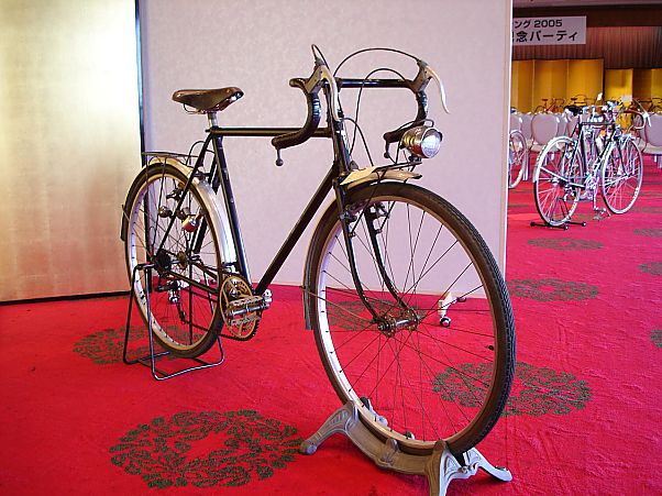 アルプスの生まれ年がわかった！ : 燃えるゴミは明日