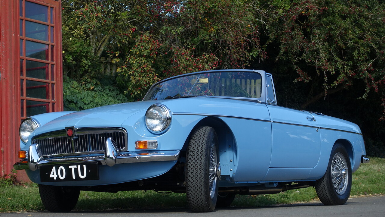 2819 MGB純正 ステアリングオブジェ MG車 2819 MGB純正 ステアリング