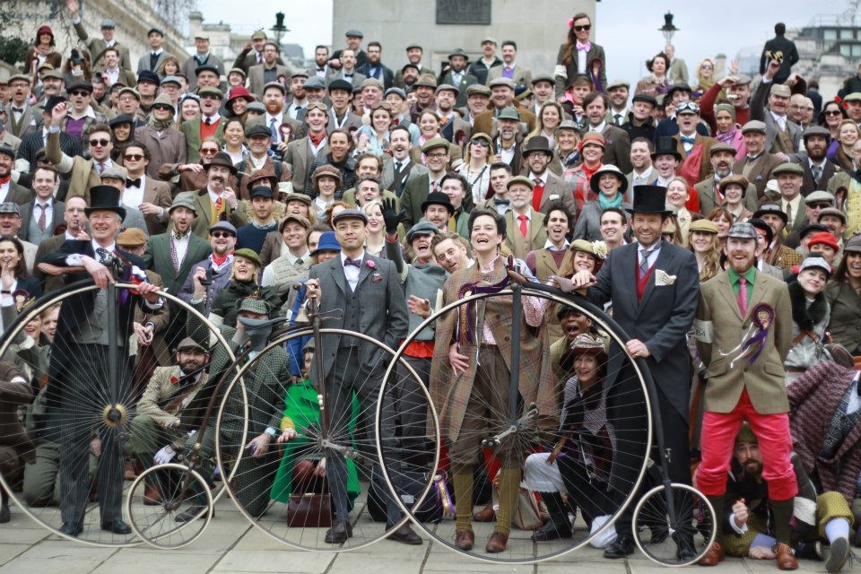 ツイードラン 燃えるゴミは明日