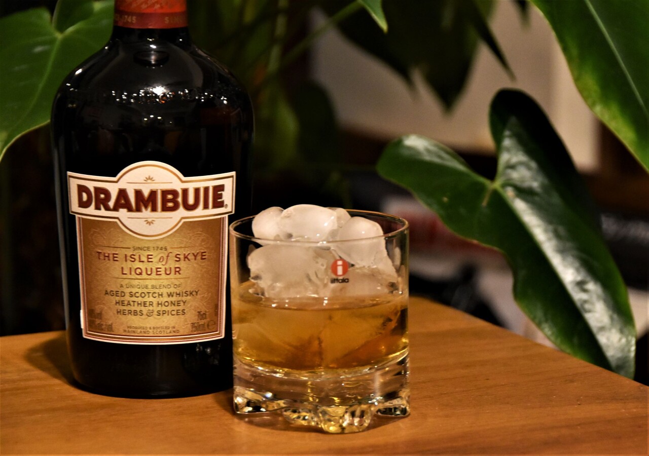 ドランブイ : 燃えるゴミは明日