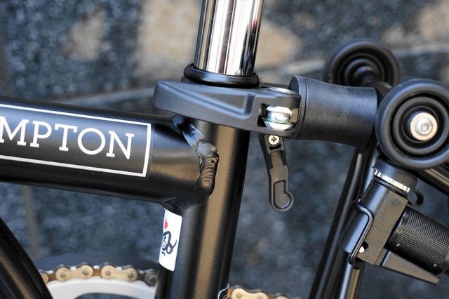 折りたたみ自転車 ゴム パーツ 固定 レバー