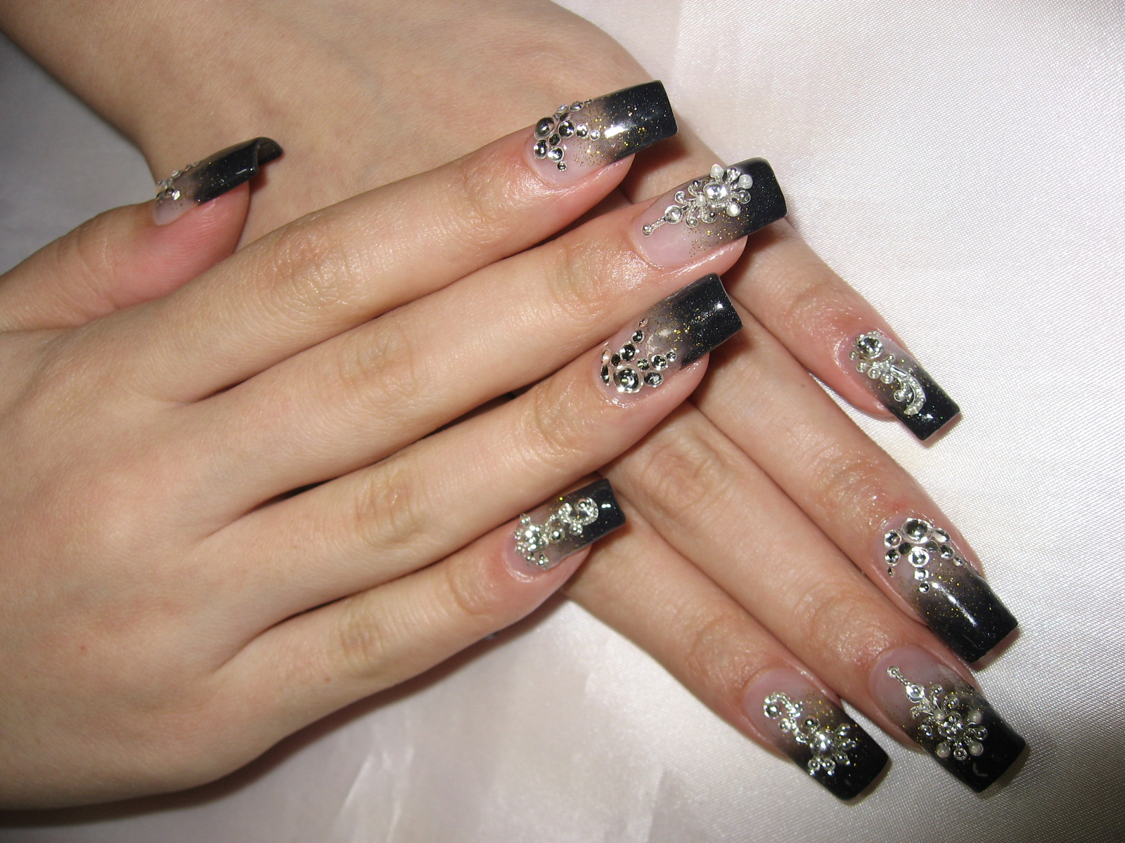 大人な感じで 神奈川県川崎市川崎区ネイルサロン エレガンスネイル ネイルブログ スカルプ ジェルネイル フットケア ブライダルネイル 成人式 ネイル まつげパーマ まつげエクステ まつげサロン ｔｅｌ 044 211 2125