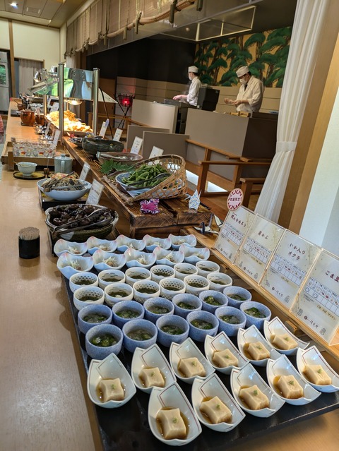 6A93D161-F45E-485D-BE39-5ADFCCFF00B1