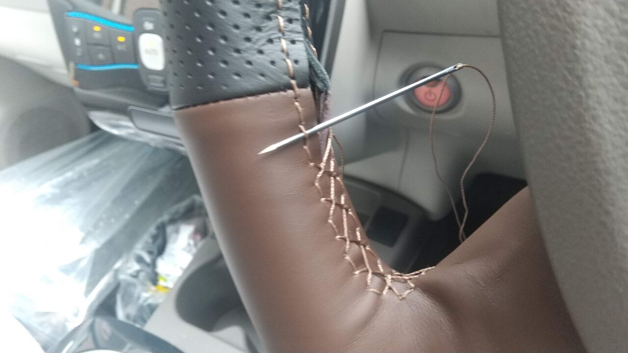 ハンドルをdiyで本革巻きにしました こうたのぶろぎゅぅ