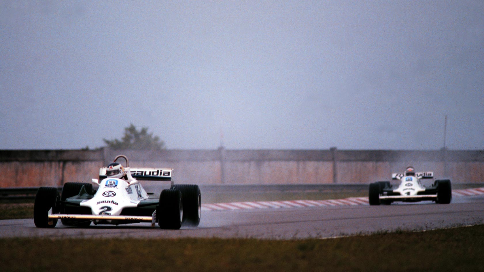 チームオーダーを拒否したf1ドライバーたち F1通信