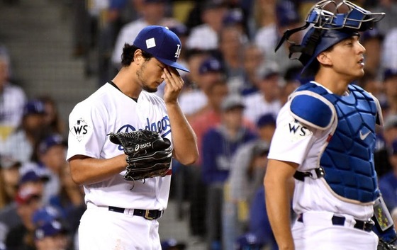 1509683307-SPORTS_BBO-ASTROS-DODGERS_12_LA_59607420