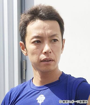 中日の浅尾拓也投手コーチ 35 流石に少し老ける