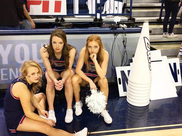 アメリカのスクールカーストの頂点に君臨する女達がこちら