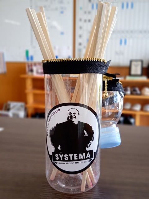 KIMG0130_01_BURST1000130_COVER