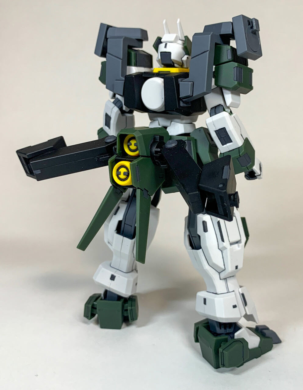 HG ガンダムサバーニャ (最終決戦仕様)　全塗装　完成品　ガンプラ HG ガンダムサバーニャ(最終決戦仕様) 完成！！