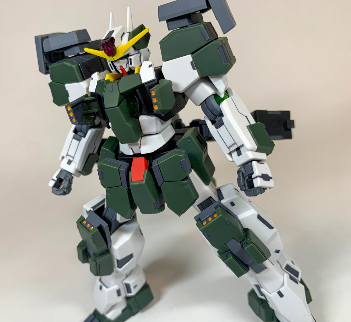 HG ガンダムサバーニャ (最終決戦仕様)　全塗装　完成品　ガンプラ HG1/144 ガンダムサバーニャ（最終決戦仕様） 改造作例