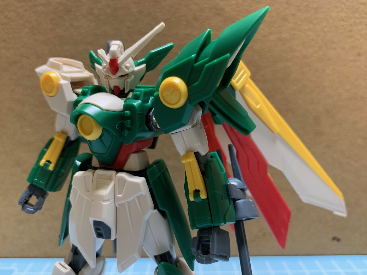 HG ウイングガンダムフェニーチェ その1 : 可能性のケダモノ