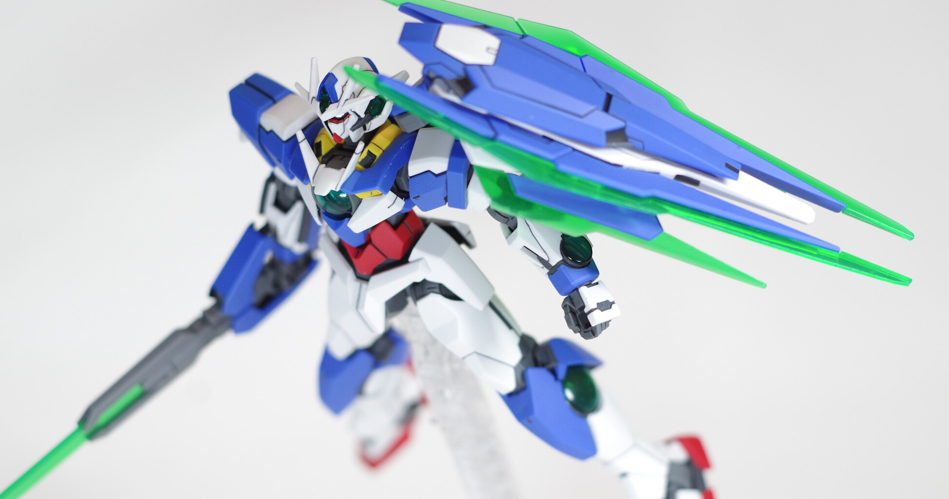 HG ダブルオークアンタ 完成 : 可能性のケダモノ