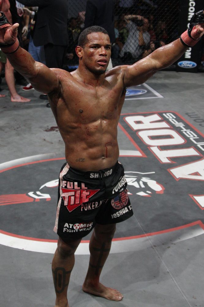 Bfc12 本命 ロンバートがミドル級王座獲得 Mmaplanet