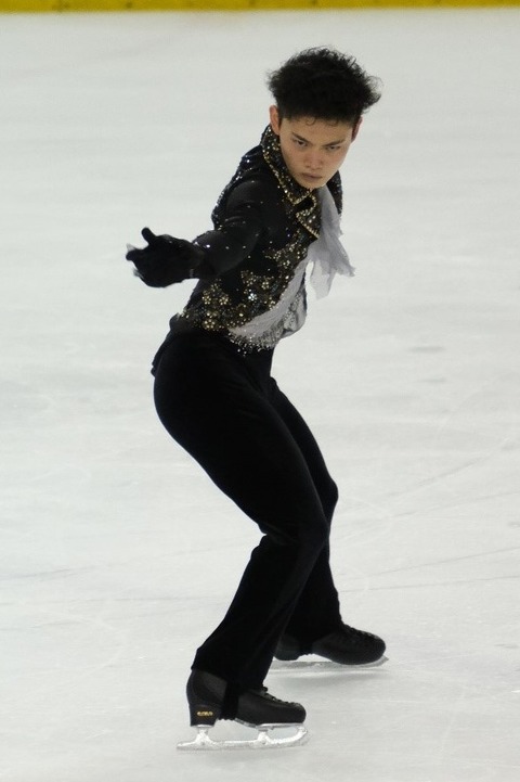 鎌田英嗣２０１９１００４