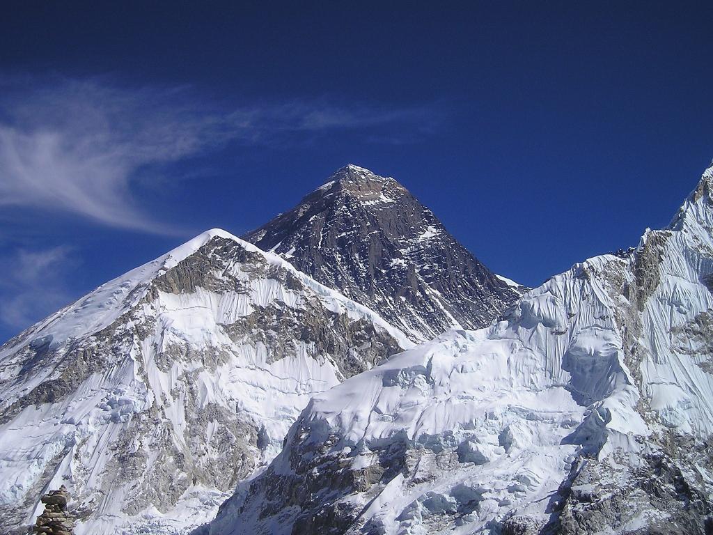 エベレスト ヒマラヤ ネパール 山 ビーズ Mulang馬ピーク壁紙冬の風景 山 ピラミッドピーク 高精細の画像 材料を入力します 壁紙