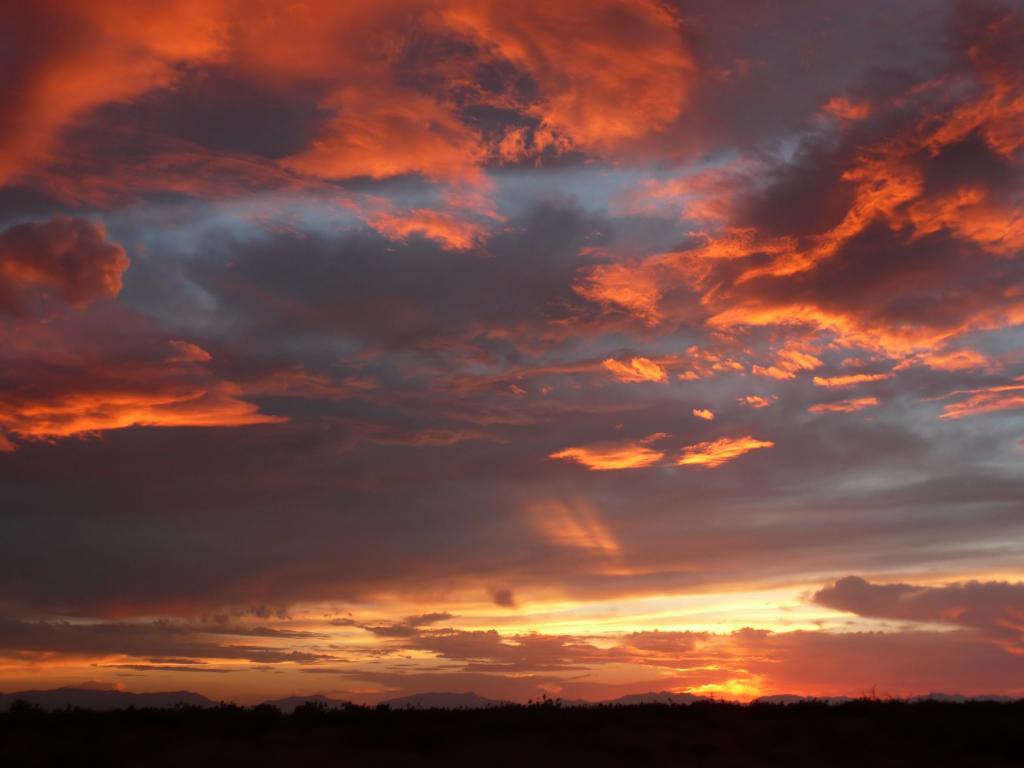 サンセット 夜 雲 空 残光 夕暮れ 夕方の空 白い壁紙iphoneのhdタブレットを描くには 材料入力します 壁紙