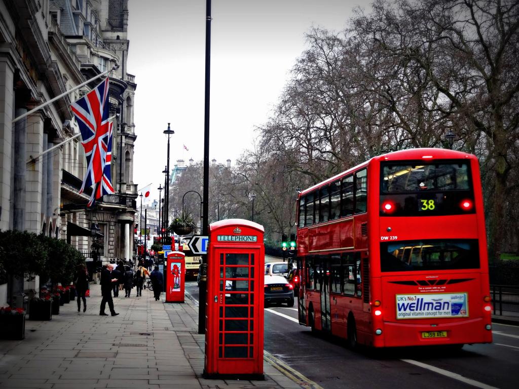 ロンドン ストリート 電話 キャビン バスが赤 ダブルデッカーバスwa Se Ga Ru壁紙ホ1つの森annセンターが持っている ロンドン イギリス 高精細画像 材料入力します 壁紙
