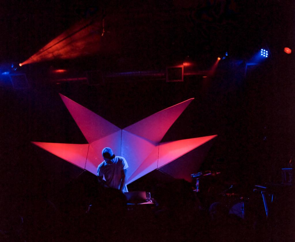 Dj サウンドjraの壁紙 音楽 コンサート ショー ステージ 夜 暗い 高精細画像 材料入力します 壁紙