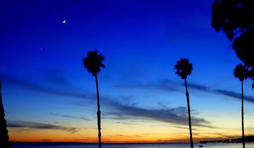 ロサンゼルス サンタバーバラ ビーチ 夕日 光 海 夕暮れ時に 高精細の画像が Pubg壁紙素材を入力してください 壁紙