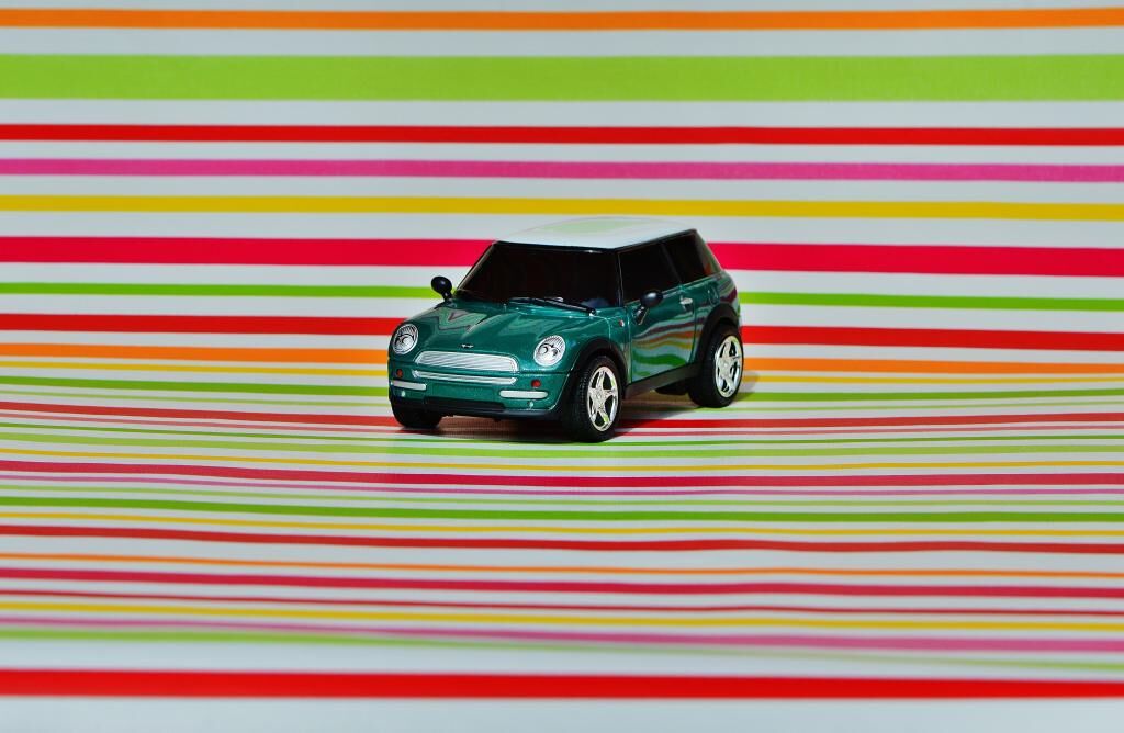 ミニクーパー 自動 モデル車 ミニ グリーン クリアな高精細の壁紙写真は 材料を入力します 壁紙