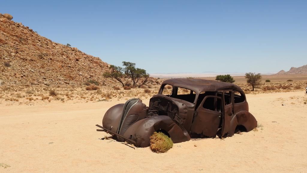 材料を入力します 砂漠 アフリカはnn Keデュポンフィルムpcの壁紙 ナミビア カラハリ砂漠 難破船 自動車 鉄鋼スクラップ 高精細画像を保持しています 壁紙