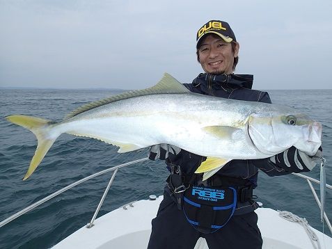 17 11 07 福岡県玄界灘ヒラマサキャスティング ジギング 南船北馬 17 11 07 福岡県玄界灘ヒラマサキャスティング ジギング 南船北馬