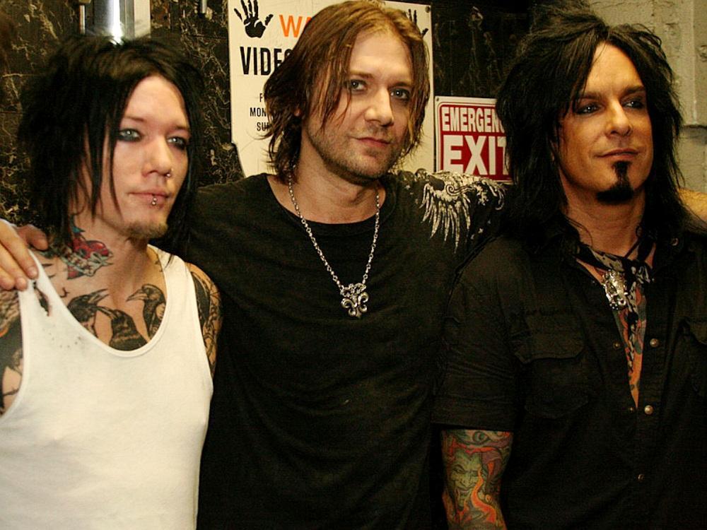 Sixx A M This Is Gonna Hurt 南船北馬 Sixx A M This Is Gonna Hurt 南船北馬