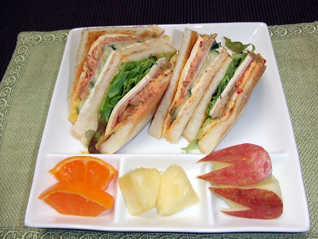 キムチでサンドイッチ｜韓国料理レシピ