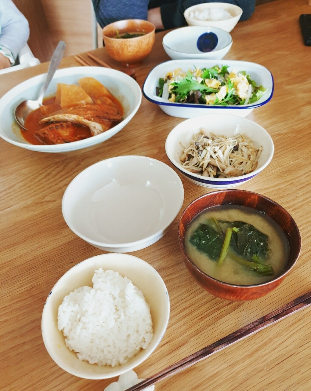 日曜のお昼ご飯は鯖のコチュジャン煮込みで むくげの花