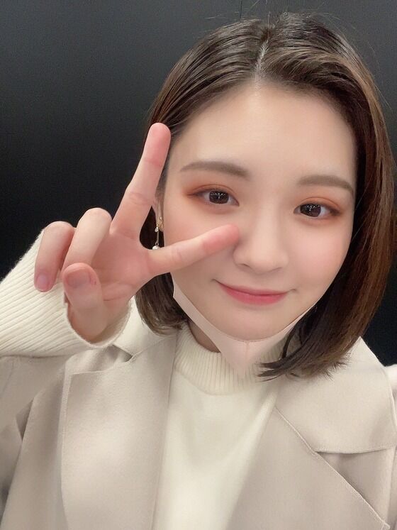 【最強ファミリー】美人広報るなちゅの「お姉さん」がこれまた可愛すぎると話題に【モンスト】