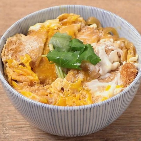 ワイかつ丼担当大臣 かつ丼をソースカツ丼に統一 なんでも受信遅報 なんj おんjまとめ