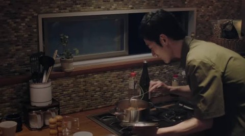 彡(-)(-)「あかん、肉じゃがマッマのの味にならんわ」 	