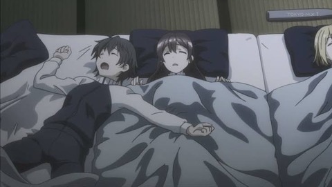 【朗報】寝相を変えれば自由に淫夢を見る事ができると判明