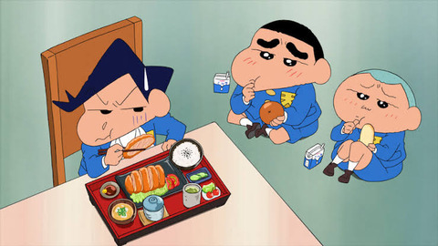 （ヽ´ん`）「昼は社食の天かす食べてる」