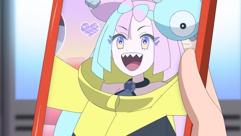 ポケモンSVのナンジャモちゃん、ちんちくりんなのに胸が意外と大きい