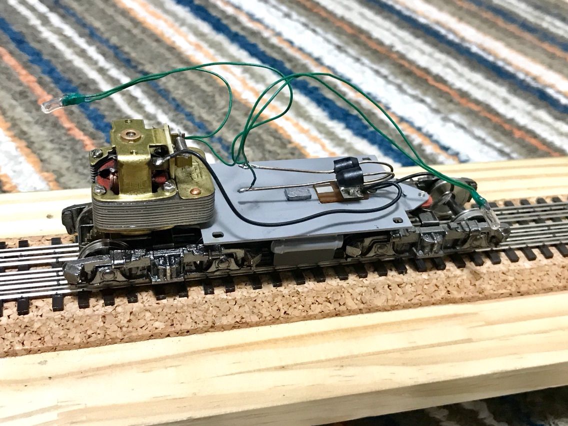 セットのED58をレストアする。 : 愛犬クマの鉄道模型製作備忘録