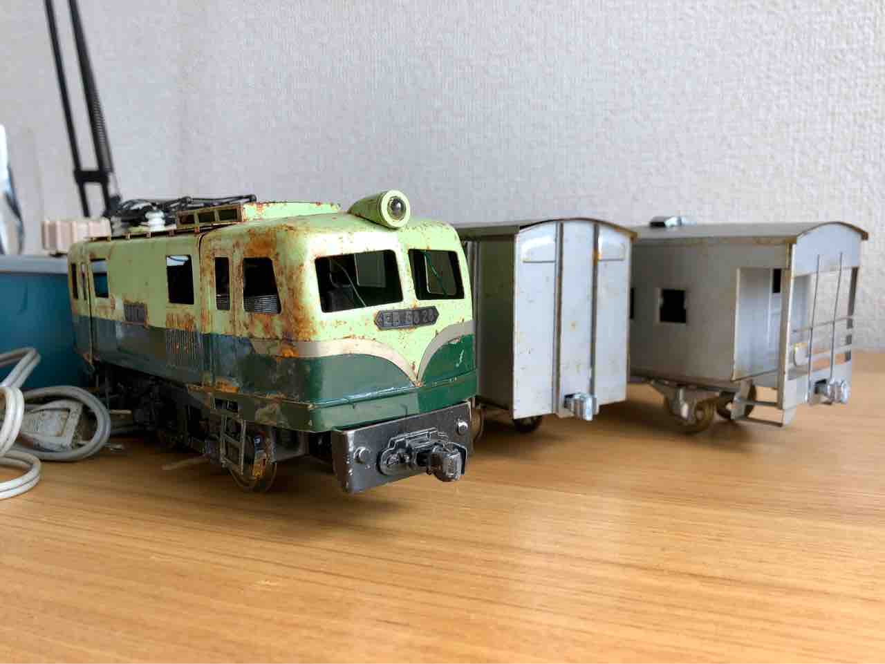 Oゲージ ガラクタ入手の件 2 : 愛犬クマの鉄道模型製作備忘録 Oゲージ ガラクタ入手の件 2 : 愛犬クマの鉄道模型製作備忘録