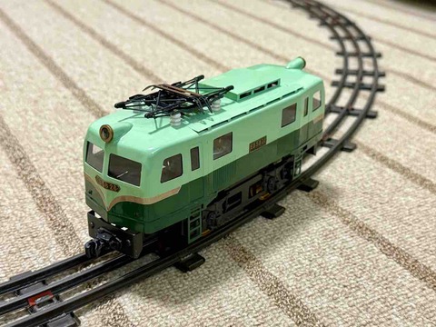 天気悪いが… 虫干しOゲージ EB58 : 愛犬クマの鉄道模型製作備忘録