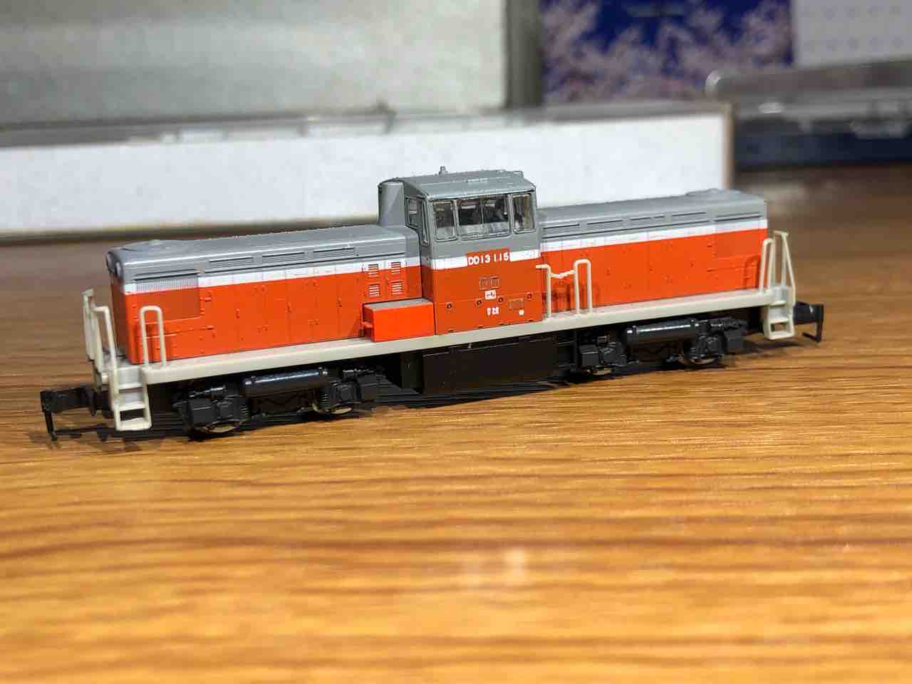 KATO DD13 品番N701と701比較 2 : 愛犬クマの鉄道模型製作備忘録 KATO DD13 品番N701と701比較 2 : 愛犬クマの鉄道模型製作備忘録
