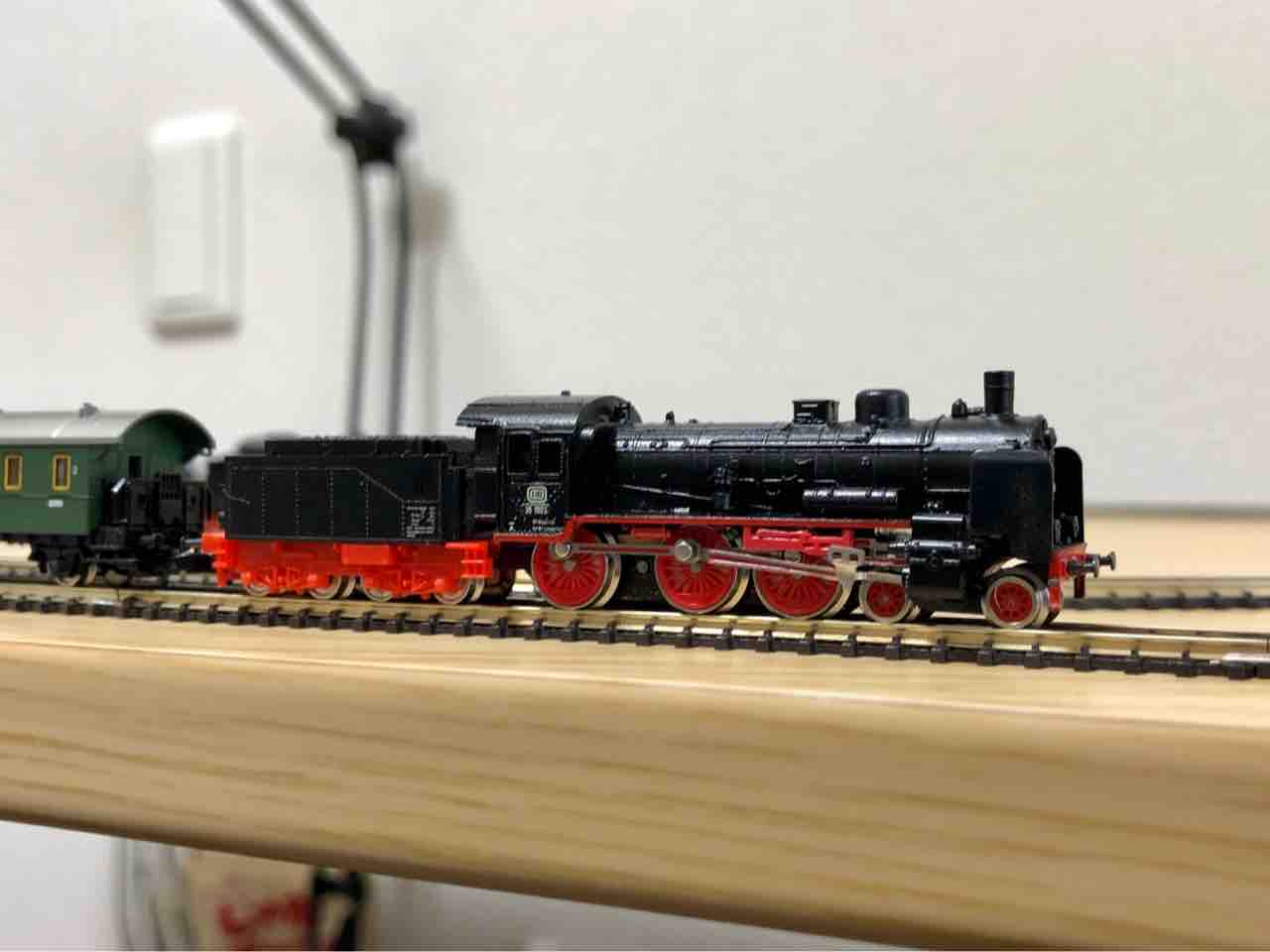 zゲージ　MARKLIN　お値下げ Z Gauge Christmas Car for 2024 | Maerklin US