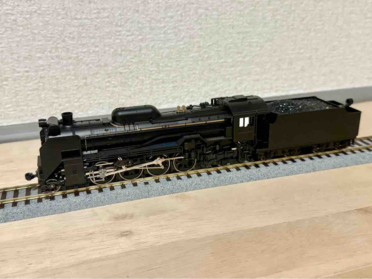 KATO HO D51 ハンドレールの顛末は… : 愛犬クマの鉄道模型製作備忘録