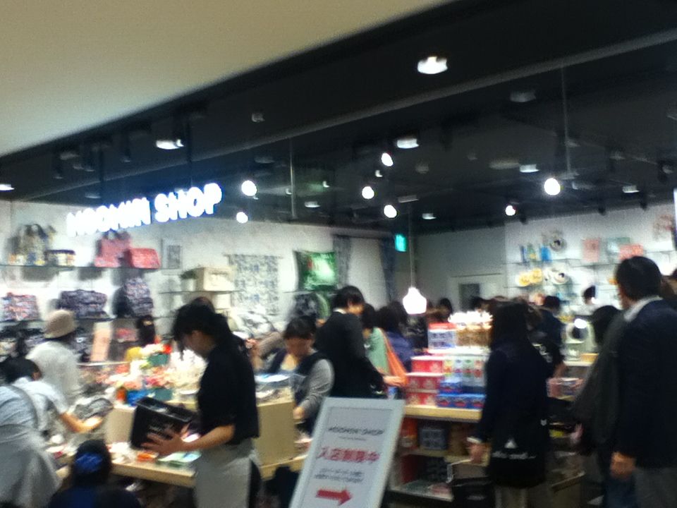 ムーミンショップ北千住店とムーミン原画展 さめた日記