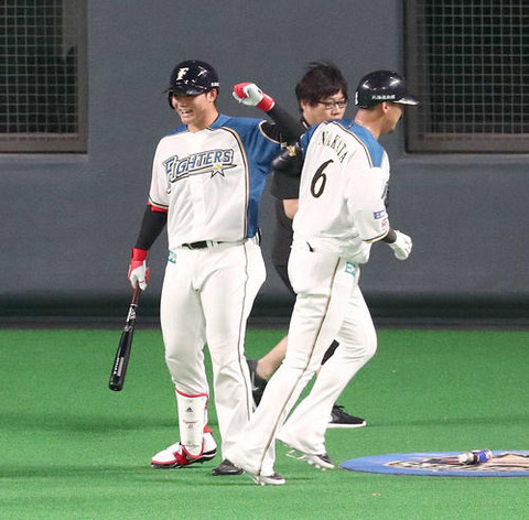 日本ハム ４番 清宮 定着で中田翔の去就問題再燃か 103試合 247 23本 69打点 超速プロ野球 まとめちゃんねる