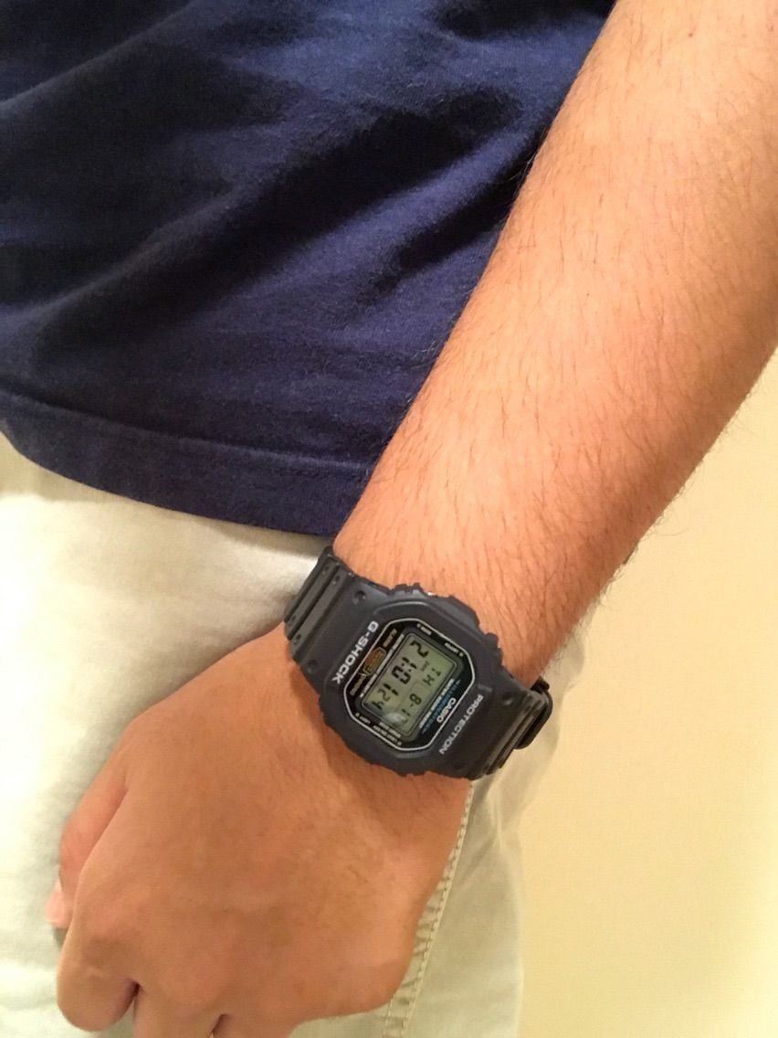 安い 頑丈 デザイン良しの Dw 5600e 1v G Shock もっちーの家内安全かわら版