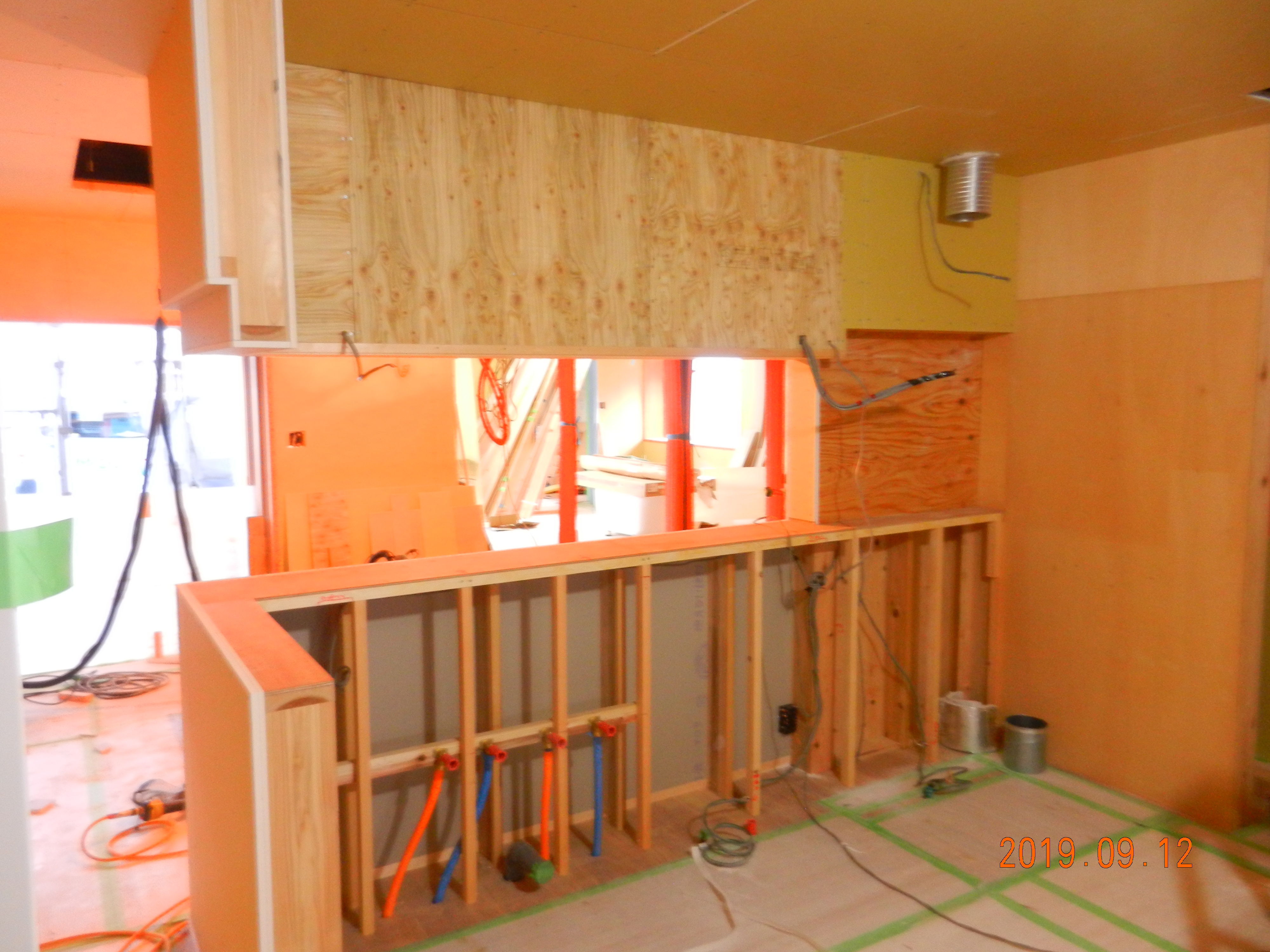 造作家具も現場入り 持井工務店 スタッフ日記
